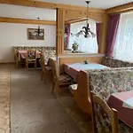 Gaestehaus Huber Bed and breakfast