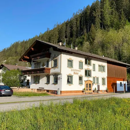 Gaestehaus Huber Holzgau