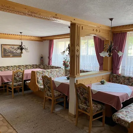 Gaestehaus Huber *