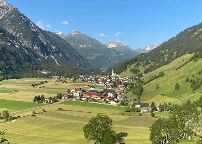 Gaestehaus Huber 3* Holzgau