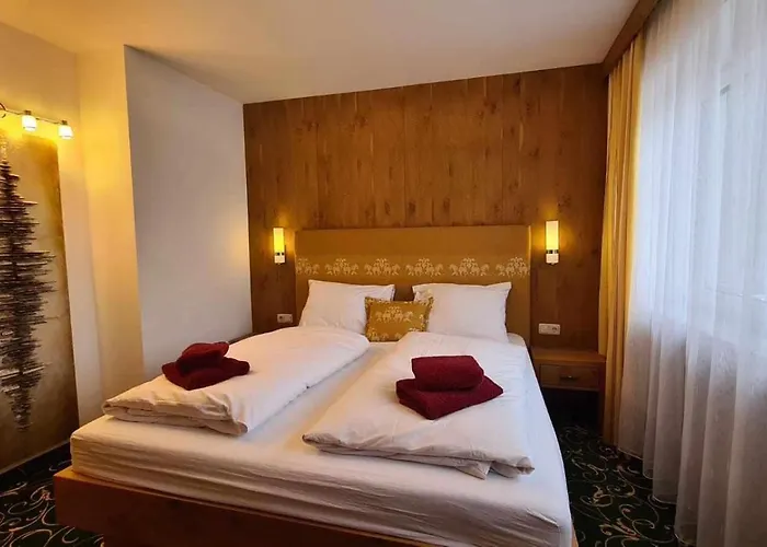 Bed & Breakfast Gaestehaus Huber 3*